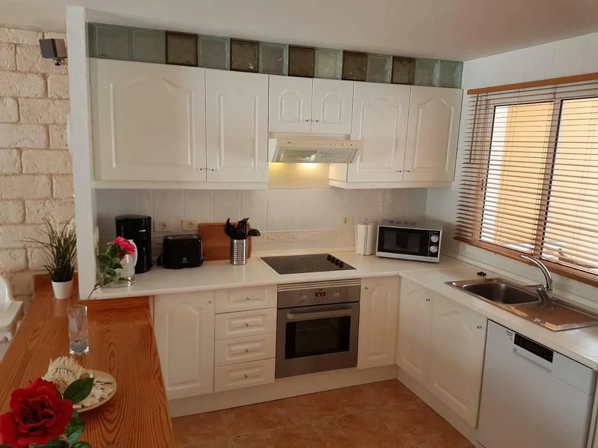 Villa Roque Del Conde With Fantastic Sea View, Terrace, Pool, Wifi, Sat-Tv, Garage 아데제 0*,